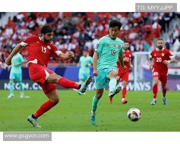 中国男子足球队奋力拼搏展现风采力争亚洲杯佳绩再创辉煌