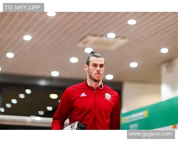 贝尔在足球历史上的传奇之路与影响力分析